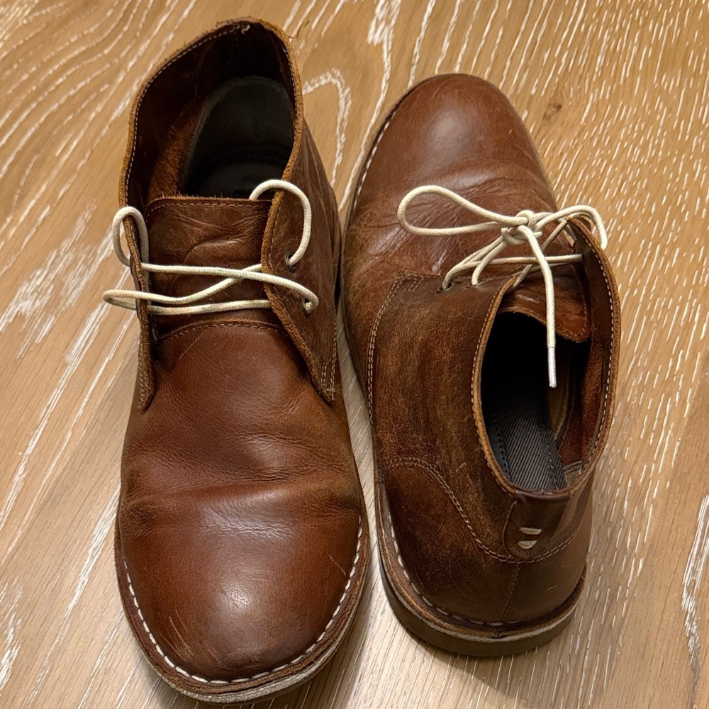 Men's Michael Shannon Chukka Boots - Picture 2 of 10